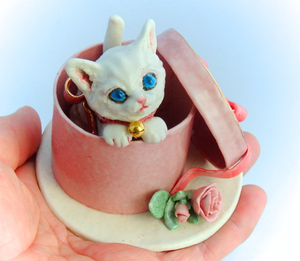 価格改定　にゃんこin the Box（陶作品）