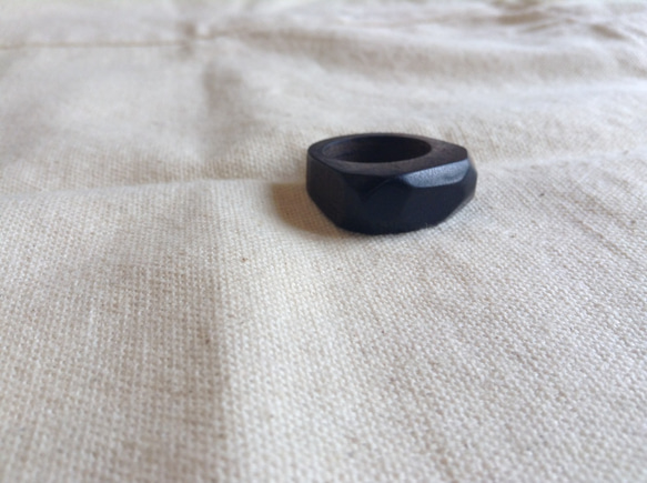 wood ring　黒檀×多面体 1枚目の画像