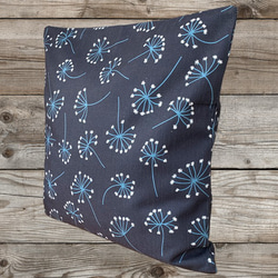 Forest Cushion a 開花植物背藏青色-扁柏香味- 第4張的照片