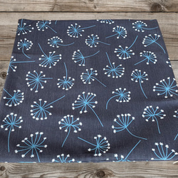 Forest Cushion a 開花植物背藏青色-扁柏香味- 第5張的照片