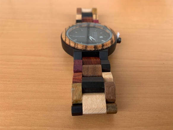 Wooden colorful Watch for women 4枚目の画像