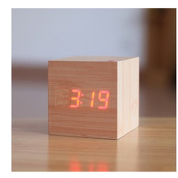 Wood cube clock　ナチュラル×レッド 1枚目の画像