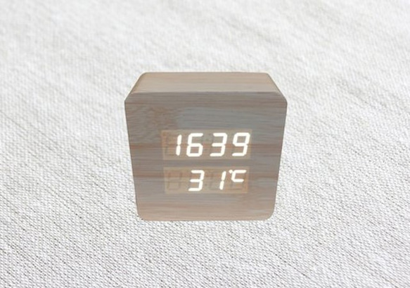 Wood  medium square clock  ナチュラル×ホワイト 2枚目の画像