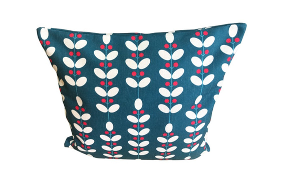 森林坐墊開花植物背藍綠色 第2張的照片