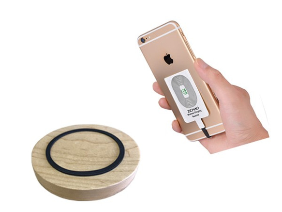 Wooden wireless charger ＋ Receiver for Apple 1枚目の画像