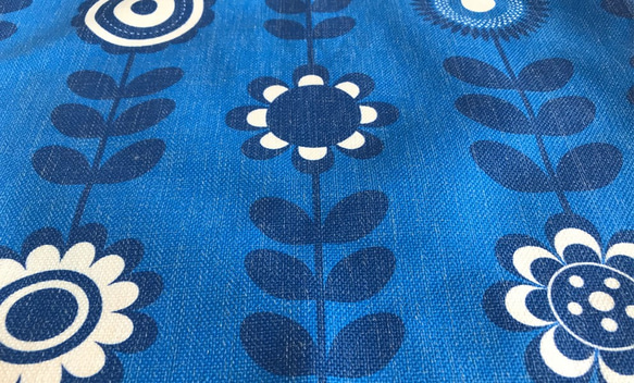 森のクッション The Flowers Back Blue  -ヒノキの香り- 4枚目の画像
