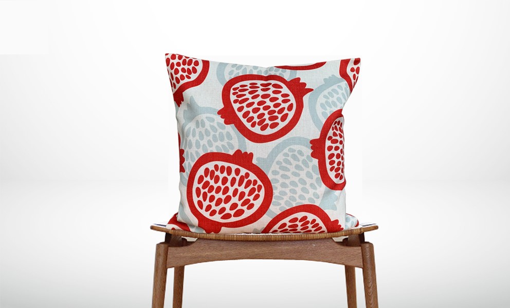 森のクッション Garnet fruit Design -ヒノキの香り-