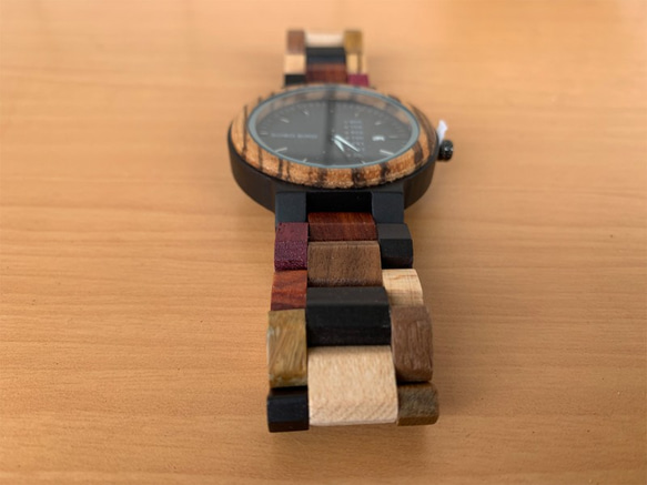 Wooden colorful Watch for men 2枚目の画像