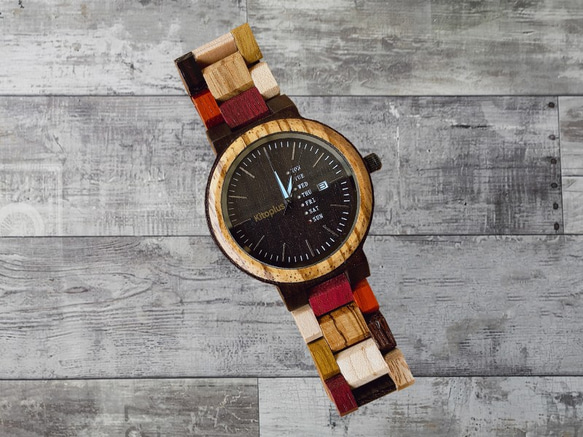 Wooden colorful Watch for men 3枚目の画像