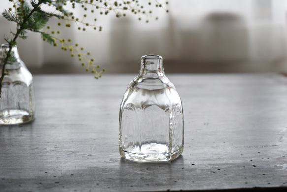 【受注制作】六角一輪挿し 1枚目の画像