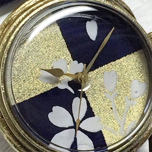 和の腕時計 桜 藍色 2枚目の画像