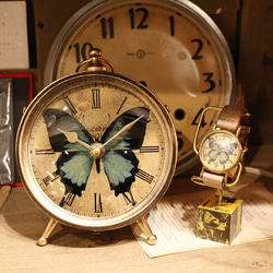 Hana 置き時計 青い蝶（オオルリアゲハ）の置き時計 アンティーク クロック リ
