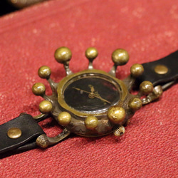 カワイイ腕時計 "drop a time" black ミルククラウンモチーフの腕時計 3枚目の画像