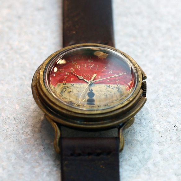 ハンドメイド腕時計 arrow Red&Brass 真鍮 バイカラー ミリタリーウォッチ デザイン 1枚目の画像