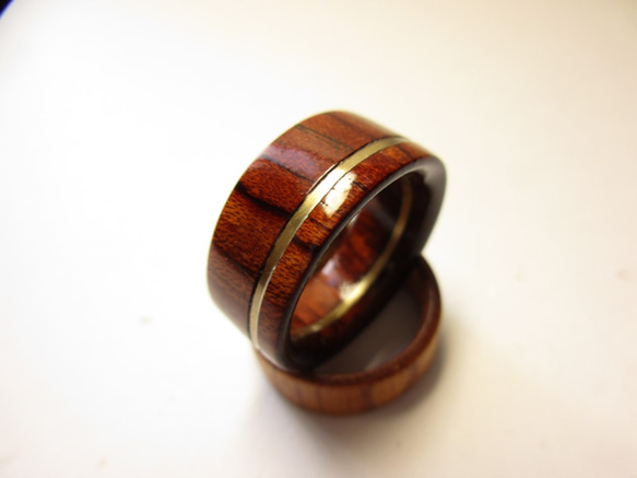 ブラスライン入り木製の指輪 ブビンガ 4枚目の画像