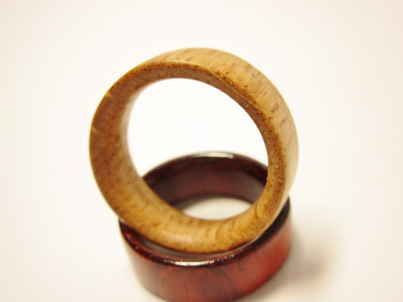 木製の指輪 オーク ナチュラル仕上げ 4枚目の画像