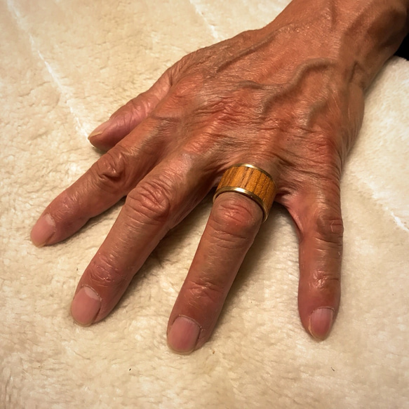 木和黃銅戒指zelkova鑲嵌戒指大 第5張的照片