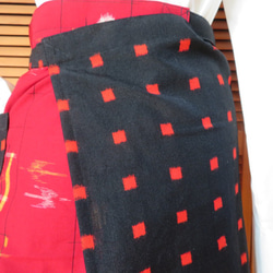 カフェエプロン　黒×赤　着物リメイク 6枚目の画像
