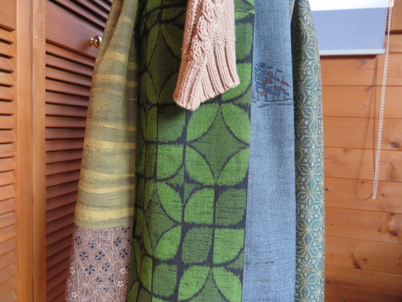 緑系　ウールの着物をパッチしたギャザースカート　着物リメイク 2枚目の画像