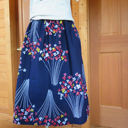 着物リメイク　浴衣　花柄　ギャザースカート　 1枚目の画像