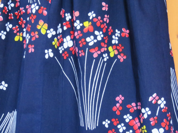 着物リメイク　浴衣　花柄　ギャザースカート　 3枚目の画像