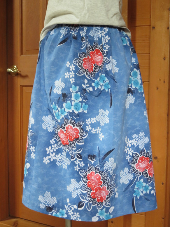 着物リメイク　浴衣　水色のギャザースカート 2枚目の画像