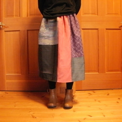 紫系　８種類の着物をパッチしたギャザースカート　着物リメイク 5枚目の画像