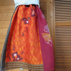 銘仙×シャリ感で軽やかギャザースカート 　着物リメイク 8枚目の画像