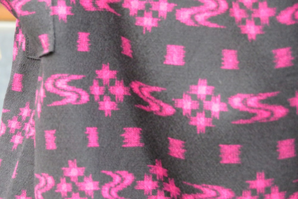 冬支度はじめませんか？　黒×ピンク　ウールのもんぺパンツ　着物リメイク 7枚目の画像