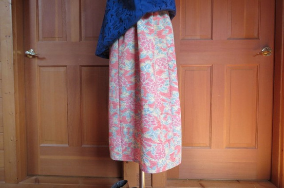 越山紬　華やかなギャザースカート　着物リメイク 8枚目の画像