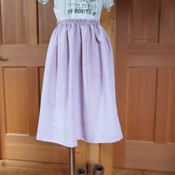 sale　桜色に水文様のギャザースカート　着物リメイク　訳あり価格 2枚目の画像