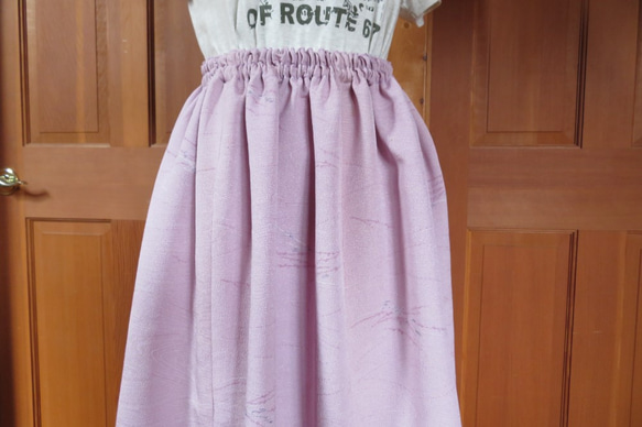 sale　桜色に水文様のギャザースカート　着物リメイク　訳あり価格 3枚目の画像