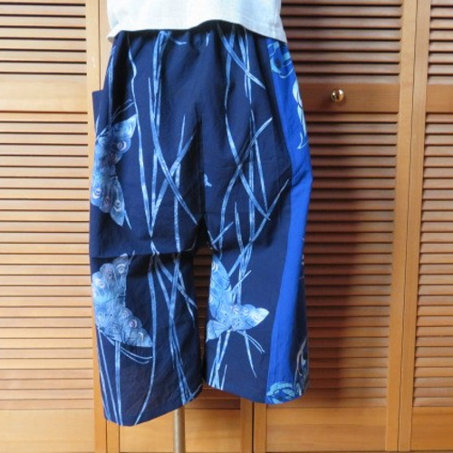 2種類の蝶柄浴衣をパッチしたワイドパンツ 着物リメイク