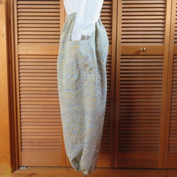 水玉模様の様なもんぺパンツ　着物リメイク 3枚目の画像