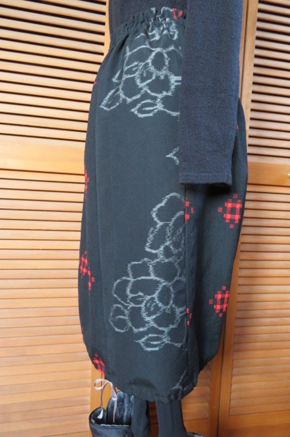 冬支度はじめませんか？井型模様のバルーンスカート　着物リメイク 6枚目の画像