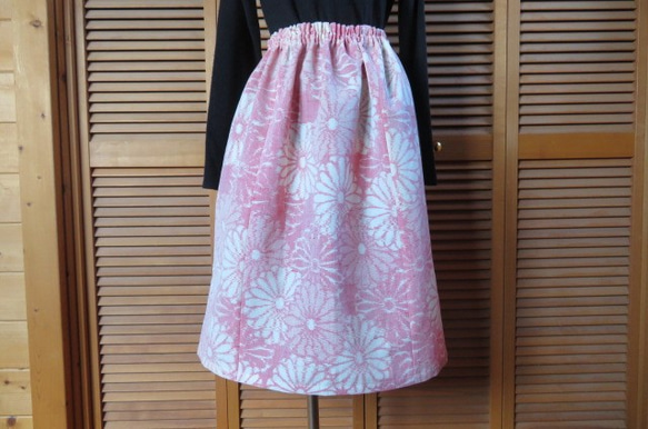 sale　サマーウール　桜色のギャザースカート　着物リメイク 1枚目の画像
