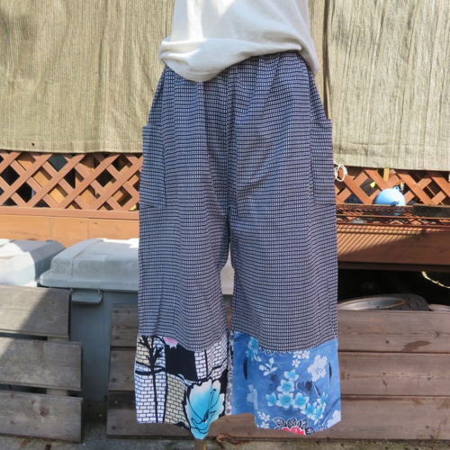 着物リメイクパンツ【桃】ペチパンツ ワイドパンツ ハンドメイド 薄染みあり 着物リメイクパンツ【桃】ペチパンツ ワイドパンツ ハンドメイド 薄