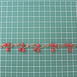 赤い実と小鳥のアンティークブレスレット 4枚目の画像
