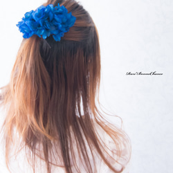 ~クラシックブルーのプリザーブド紫陽花 髪飾り~ヘッドドレス　ヘッドパーツ 2枚目の画像