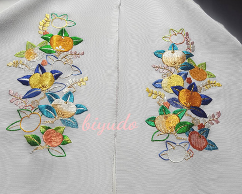 日本刺繍　半襟 楽天市場】半衿 刺繍半衿 ししゅう 半襟 日本 刺繍 洗える半衿 はん