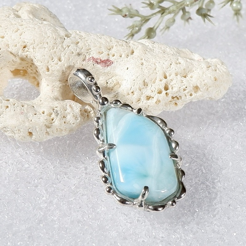 ラリマーの粒飾りペンダント