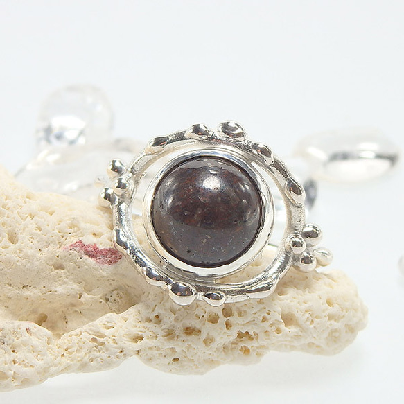 サハラNWA869 コンドライト隕石 ブレスレット 小粒細め サハラNWA869の