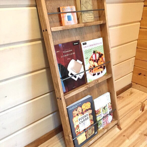 ラダー ブックシェルフ 本棚・絵本棚・マガジンラック puutalo