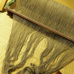 自家栽培綿 無染色 手紡ぎ手織り布 薄カーキ 7枚目の画像
