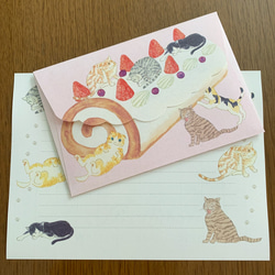 Letter Set Cat Rolled Cake 1枚目の画像