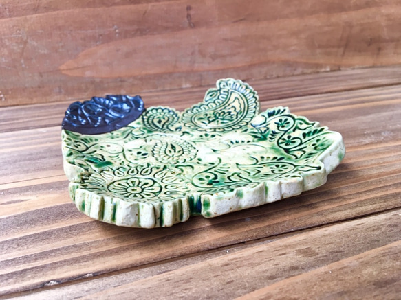 【2019年新作】インドのウッドブロック模様のお皿（緑) 3枚目の画像