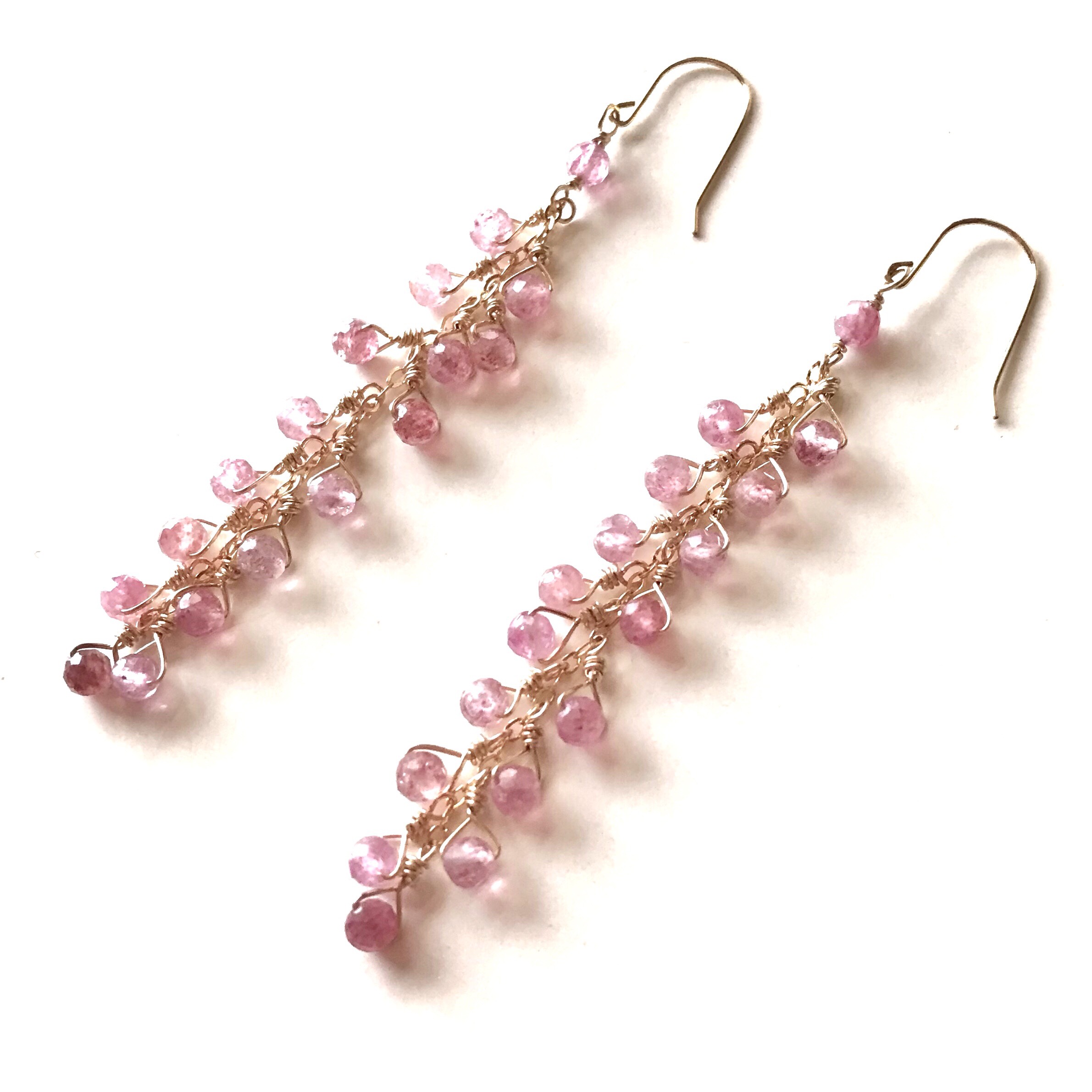 ピンクエピドートのしだれ桜ピアス＊14kgf