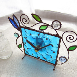 ステンドグラス*掛け＆置き時計・水色のアラベスク 4枚目の画像