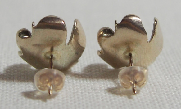 poppy earrings (K10)：ポピーピアス（10K） 3枚目の画像