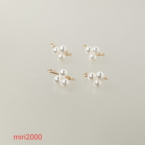 まるでﾋﾟｱｽ*小粋な*三角*三粒*ﾊﾟｰﾙ*こだわり金具！痛くない！挟むだけ！ｲﾔﾘﾝｸﾞ*ｲﾔｰｶﾌ* 2枚目の画像